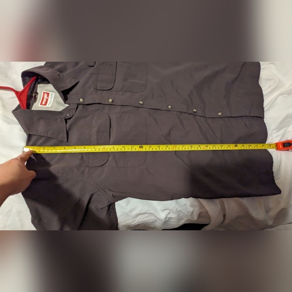 Men's Wrangler Premium Quality Button down shirt - Picture 6 of 11